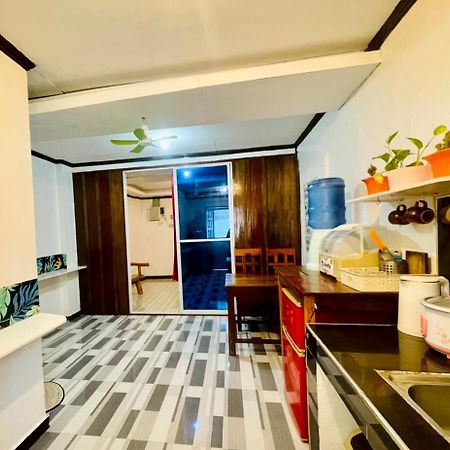 Precious Homestay -Suite Room Burgos  エクステリア 写真