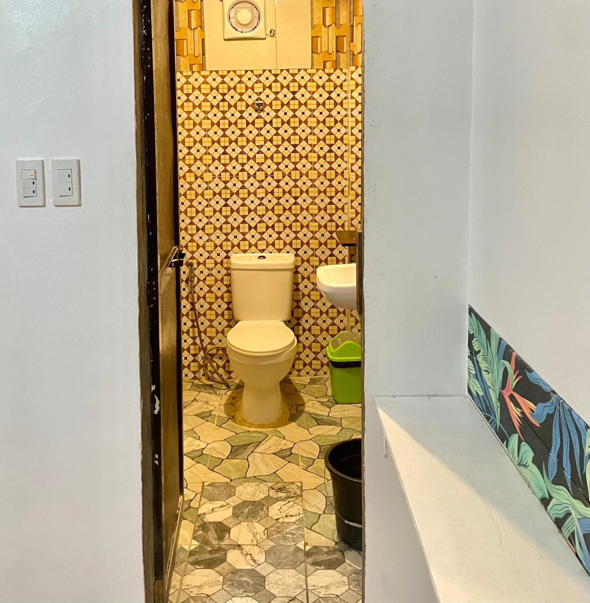Precious Homestay -Suite Room Burgos  エクステリア 写真